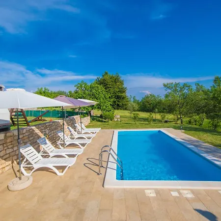 Mendula, A Pet Friendly Rustic Haven Surrounded By Nature Šumber