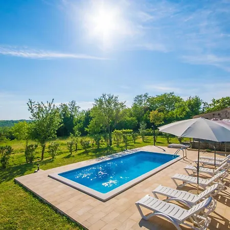 Mendula, A Pet Friendly Rustic Haven Surrounded By Nature *