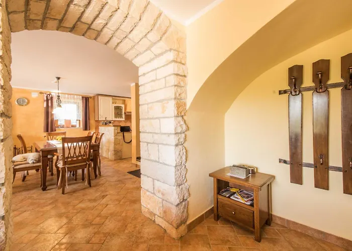 Feriehus Mendula, A Pet Friendly Rustic Haven Surrounded By Nature *