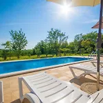 Mendula, A Pet Friendly Rustic Haven Surrounded By Nature Šumber